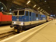 Zweisystemlok der BR 371 (Bj 1991) in Leipzig Hbf