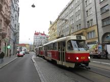 H Dlouhá třída, Fahrtrichtung Nádraží Podbaba