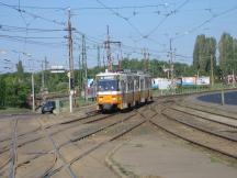 Élessarok - Querung der Gleise der Linie 3/62/62A