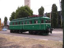historischer Triebwagen auf der Donauinsel Csepel