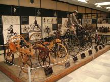 historische Fahrräder