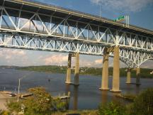 Gold Star Bridge bei Groton, CT