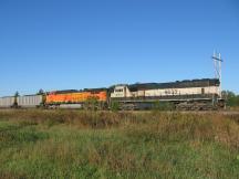 Farbschema Heritage II (l) und BN Executive (r, eingeführt von BN vor Fusion mit ATSF)