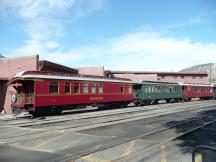 Sonderwagen im Bahnhof Durango