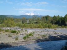 Aussicht auf den Mt Rainier (bei gutem Wetter) während der Fahrt