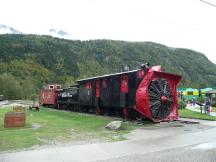 Denkmal einer Dampfschneeschleuder in Skagway