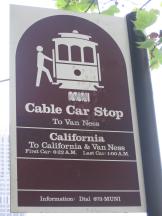 Haltestellenschild der California-Line