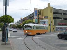 PCC in den Farben der Los Angeles Transit Lines, Jones St Ecke Beach St